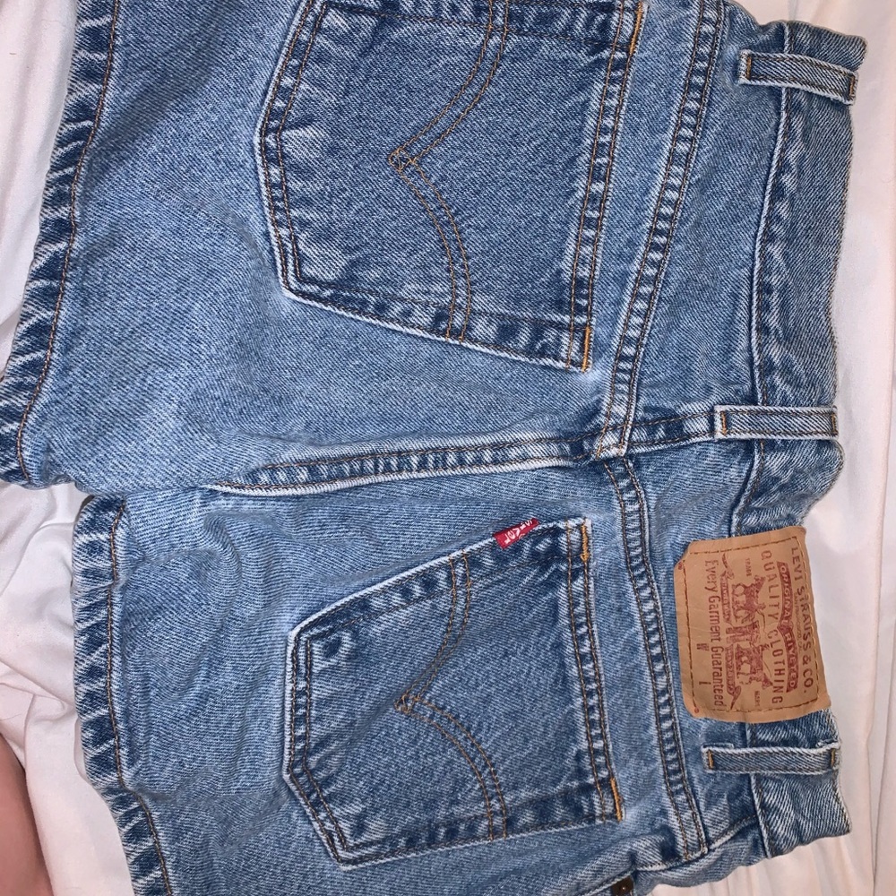 Vintage Levi’s Jean Shorts